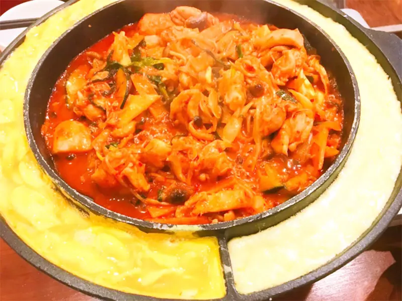 いざ！新大久保の街散策へ！