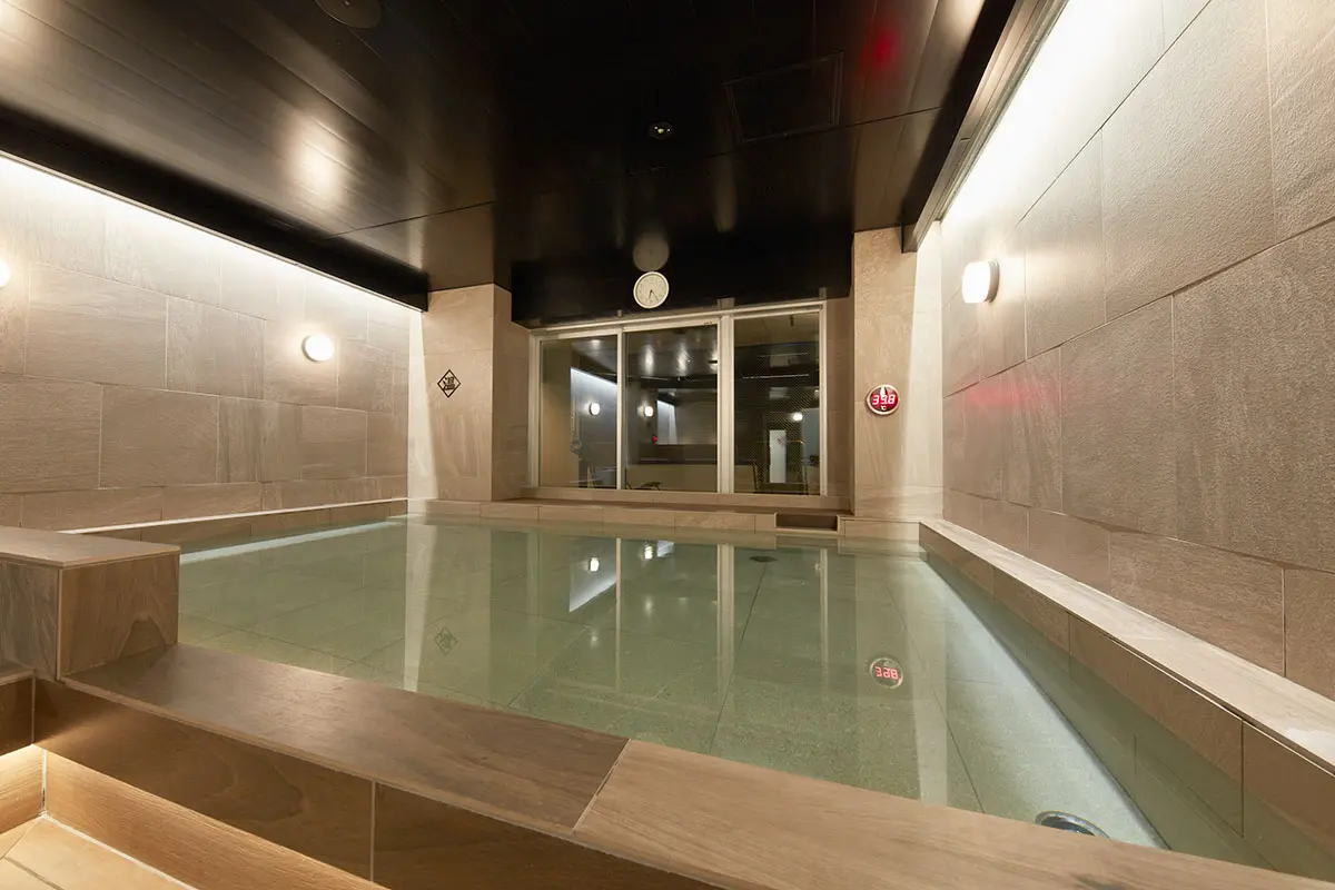 「温」がコンセプトの中温風呂